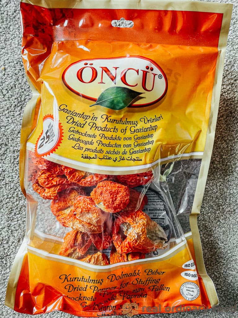 Öncü dried bell pepper shells