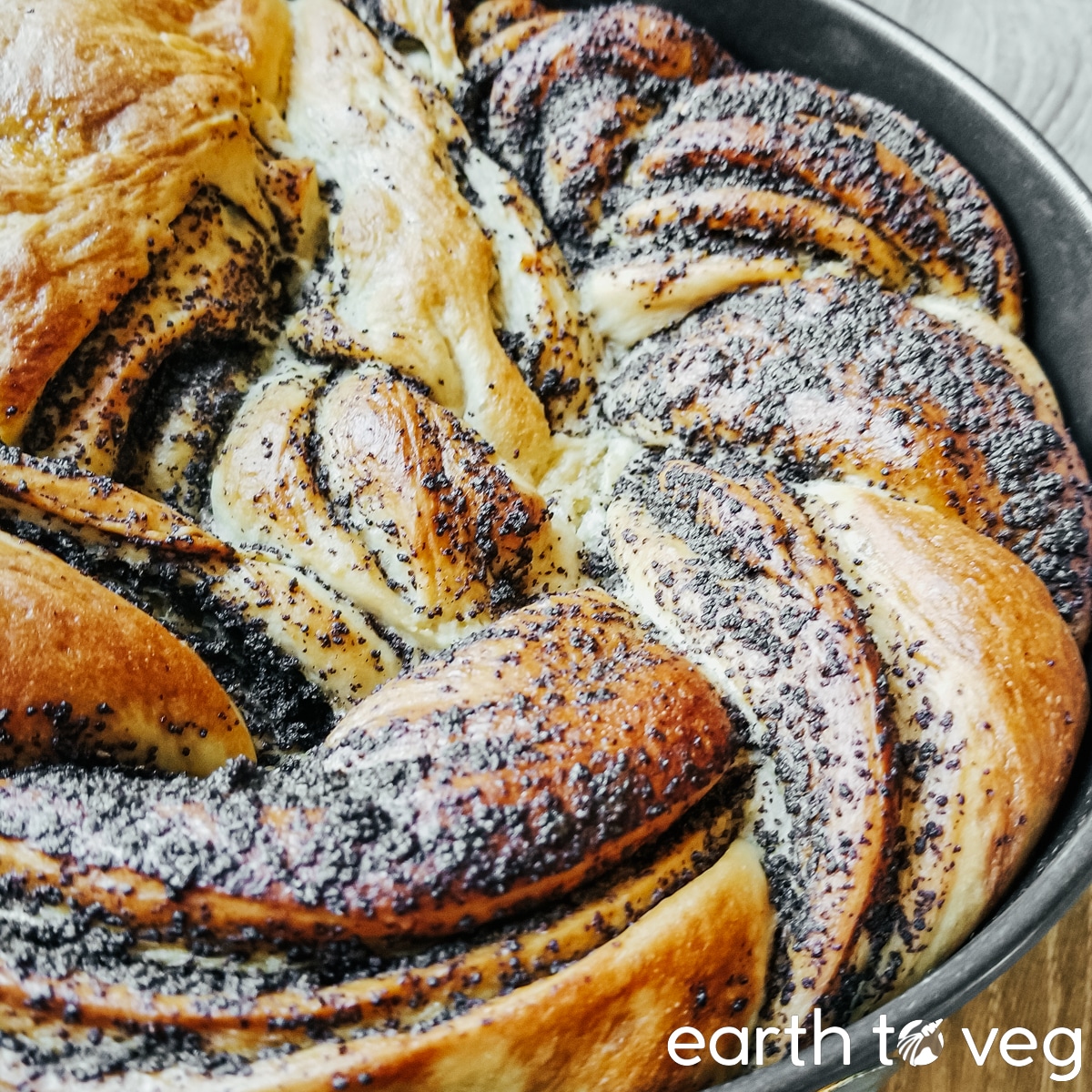 poppyseed swirl bread