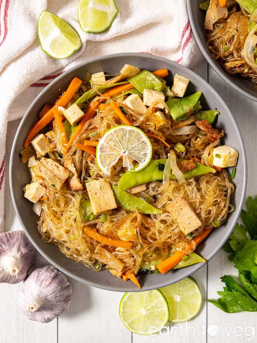 A large plate of vegetarian pancit bihon.