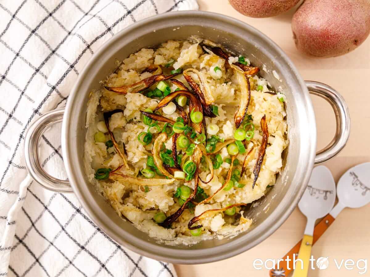 A pot full of lepenice (Czech sauerkraut mashed potatoes) on the kitchen table.